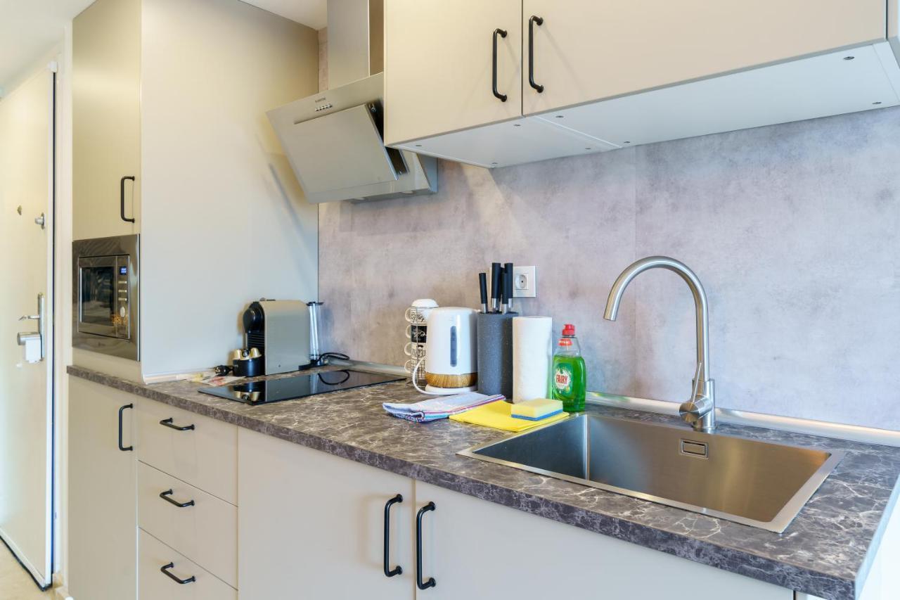 2Nd Line From The Beach , Seaviews + Parking &Pool Benalmádena Exterior photo